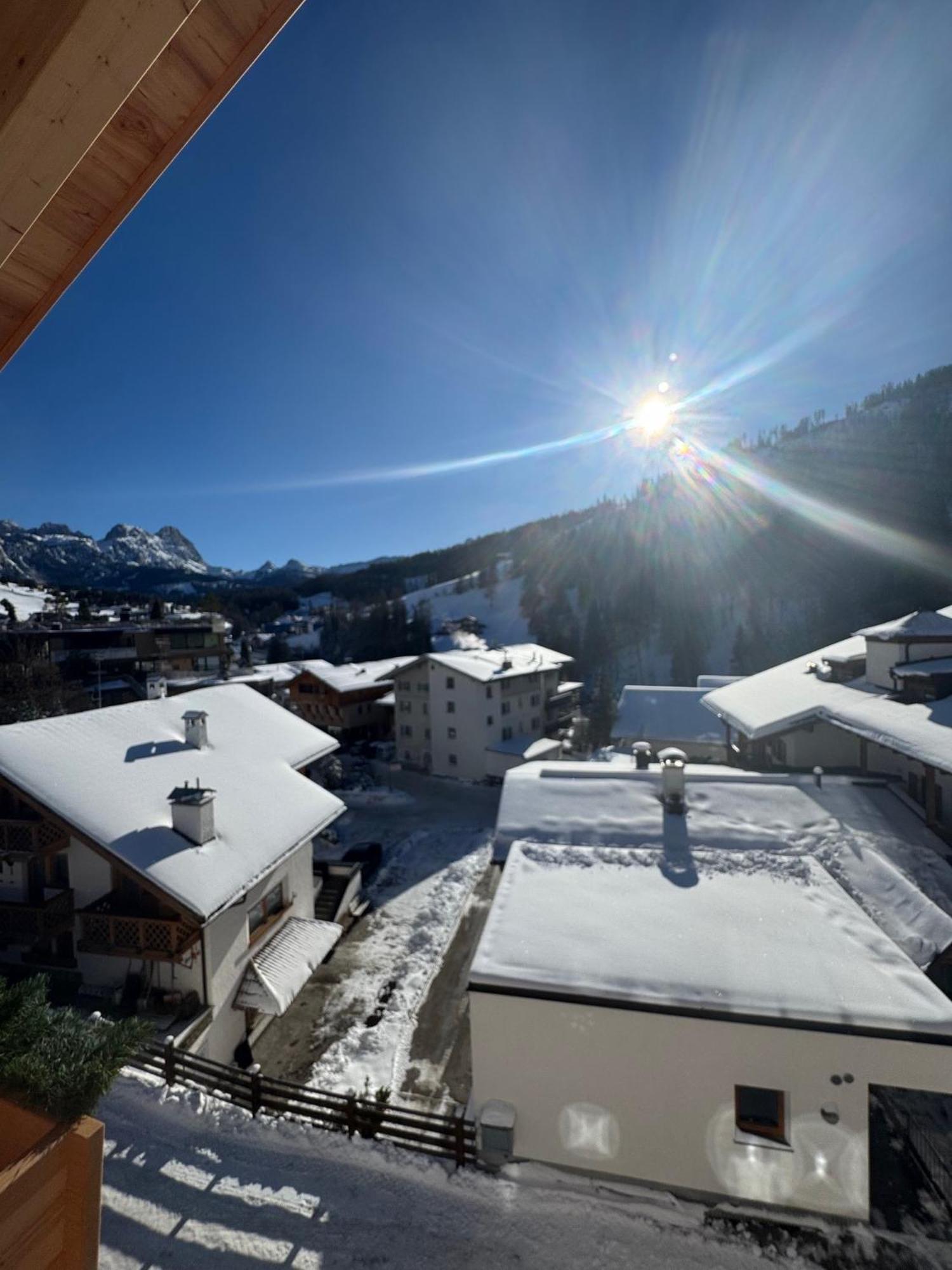 Residence Vajolet San Cassiano Экстерьер фото